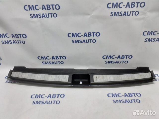 Накладка замка багажника Mercedes-Benz Ml W166