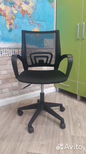 Компьютерное кресло новое