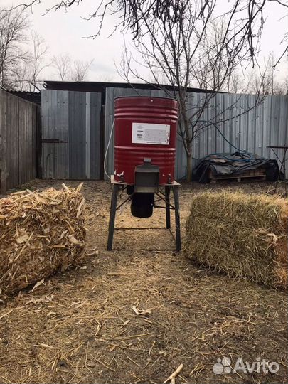 Измельчитель сена, соломы, кукурузы и свеклы