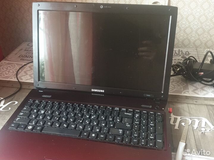 Ноутбук на запчасти или целиком