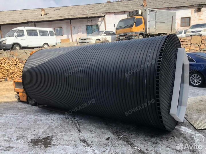 Дачный погреб из пластика