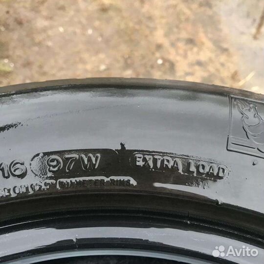 Michelin Primacy HP 215/55 R16