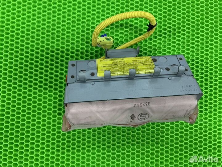 Подушка безопасности пассажира Subaru Outback B14