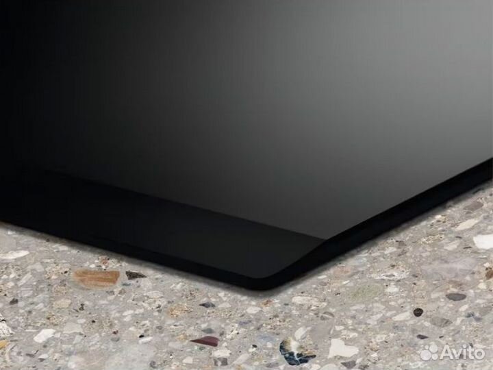 Индукционная варочная поверхность Electrolux LIV63