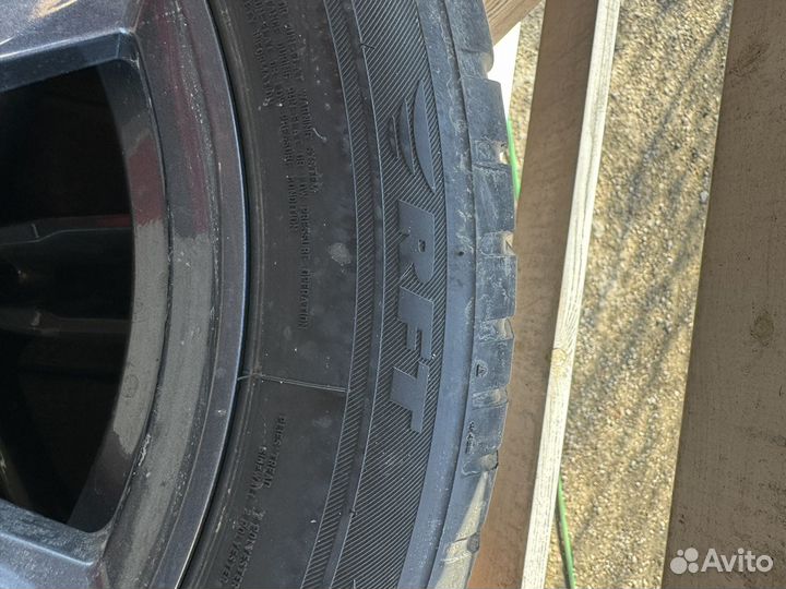 Bridgestone Blizzak LM-001 245/50 R19 105V