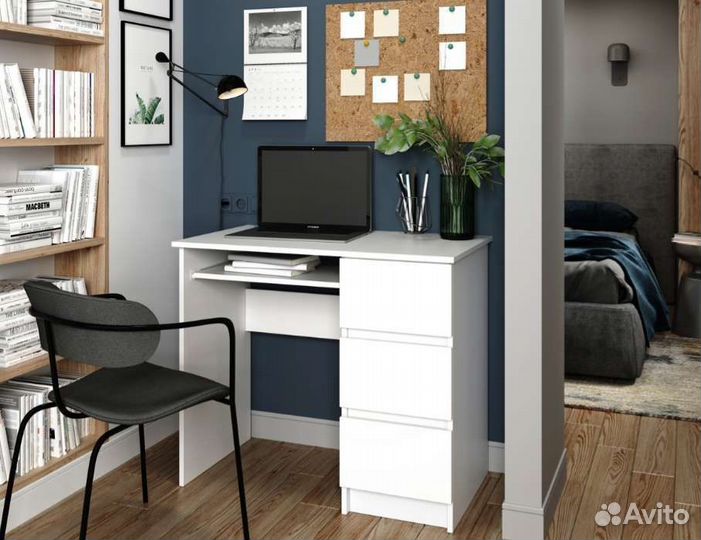 Стол компьютерный в наличии