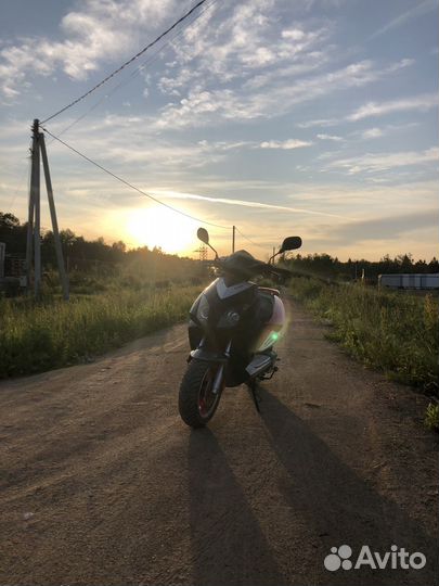 Скутер stels vortex 50