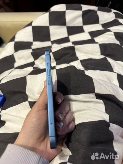 iPhone 13, 128 ГБ