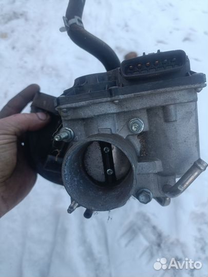 Впускной коллектор toyota 1 NZ