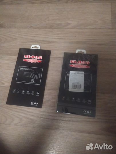 Защитные стекла на телефон