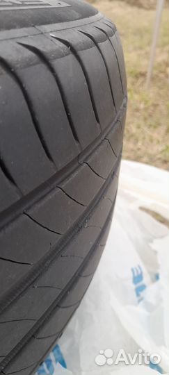 Michelin Primacy 4 215/60 R17