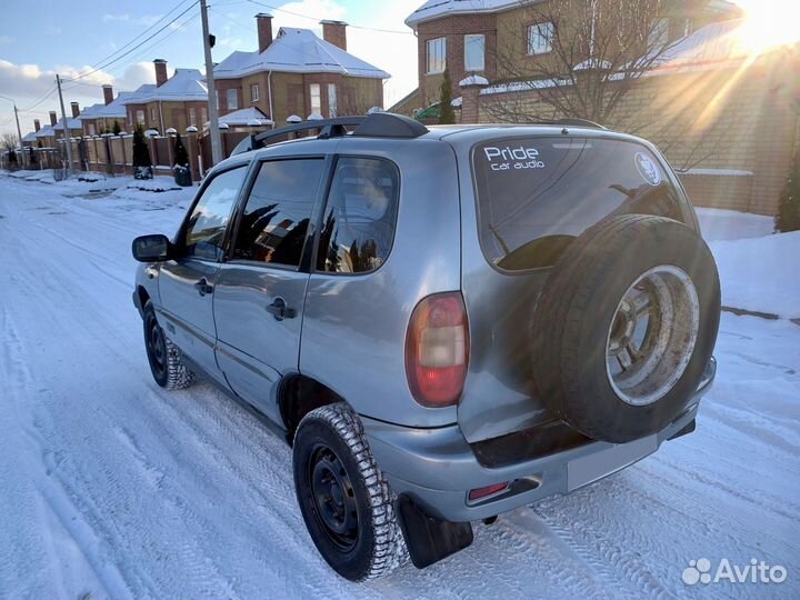 Chevrolet Niva 1.7 МТ, 2006, 220 000 км