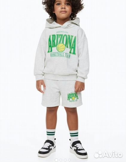 Костюм детский новый 110