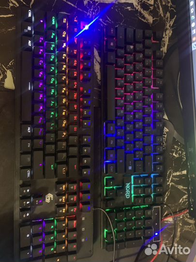 Игровая клавиатура с подсветкой механика