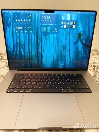 Macbook pro 16 m1 pro