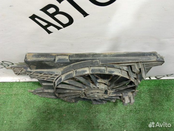 Вентилятор охлаждения радиатора Renault Megane