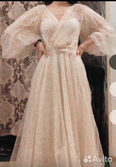 Вечернее платье