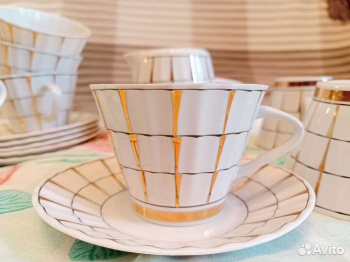 Чайный сервиз Золотая клетка