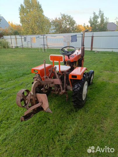 Мини-трактор XINGTAI 120, 1990