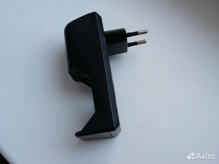 Зарядка для батареек аа/ааа