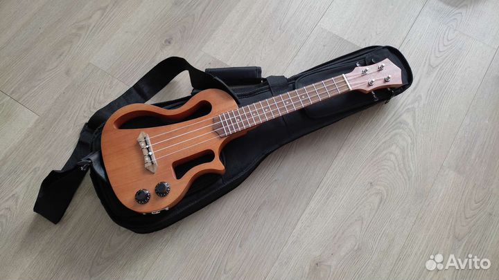 Новая электроукулеле 23