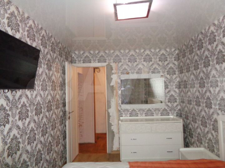 3-к. квартира, 56 м², 3/5 эт.