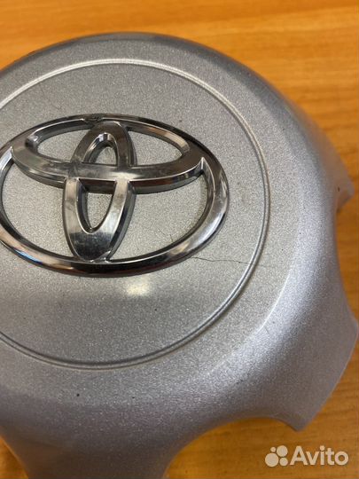 Продам колпаки Toyota Land Cruiser 200, Lexus