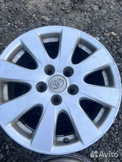 Комлект дисков тойота Камри R16