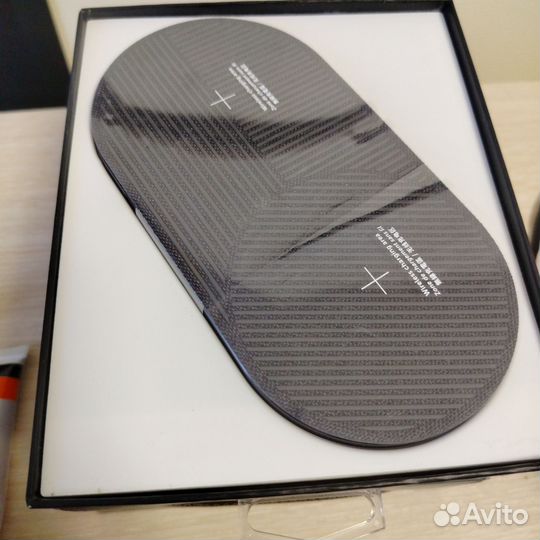 Беспроводная зарядка drop xl