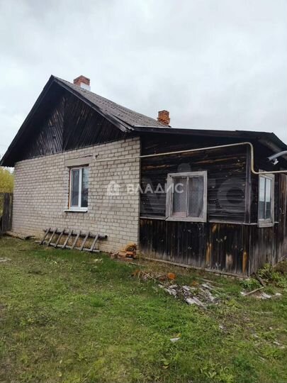 Дом 43 м² на участке 9 сот.