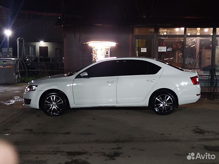 Skoda Octavia 1.6 AT, 2016, 395 000 км