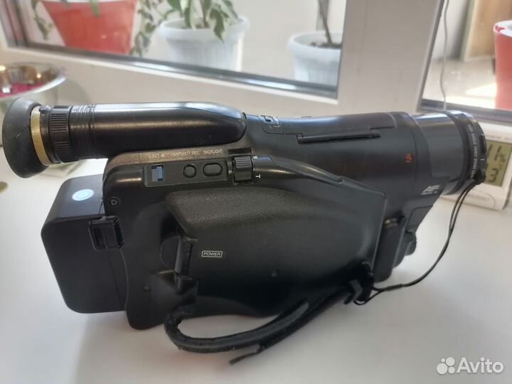 Видеокамера раритетная с кассетой panasonic RX6