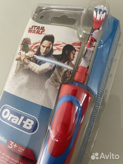 Зубная щетка Oral B PRO 1 от Braun