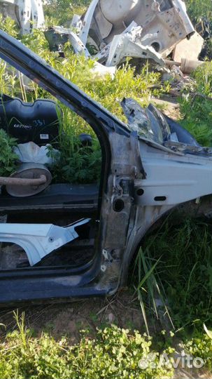 Стойка крыши кузова порог Renault Duster 2.0 4*4