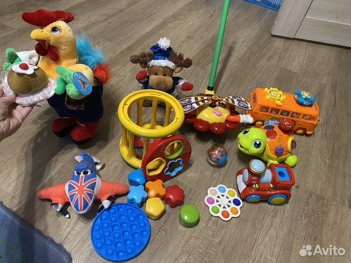 Развивающие игрушки пакетом