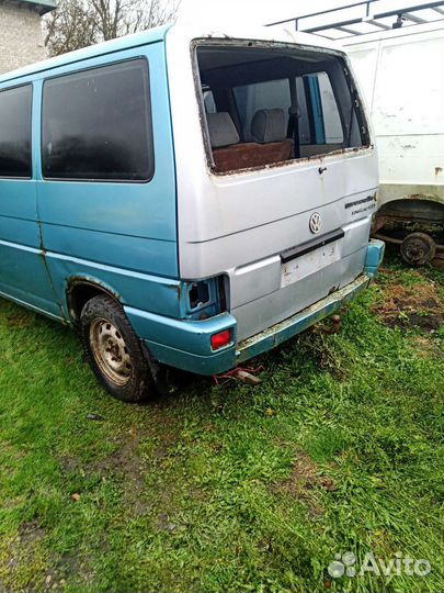 Volkswagen multivan t4 2.4 automat