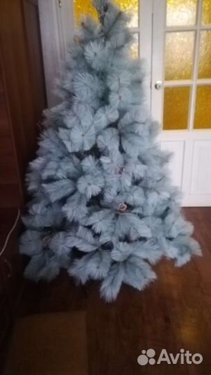Елка искусственная 180 см с шишками