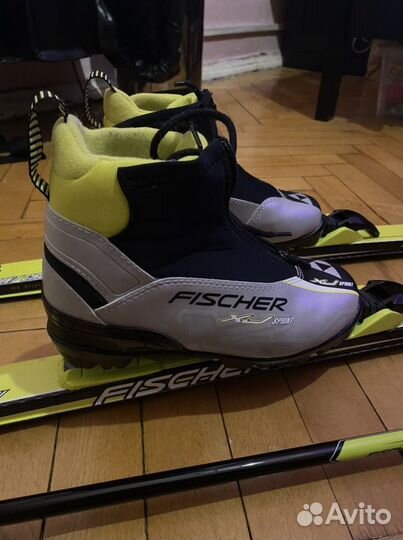 Беговые лыжи fischer + палки + ботинки