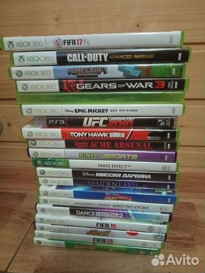 Диски, Kinect и дисковод Xbox 360
