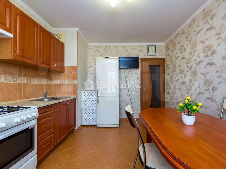 2-к. квартира, 56 м², 9/10 эт.