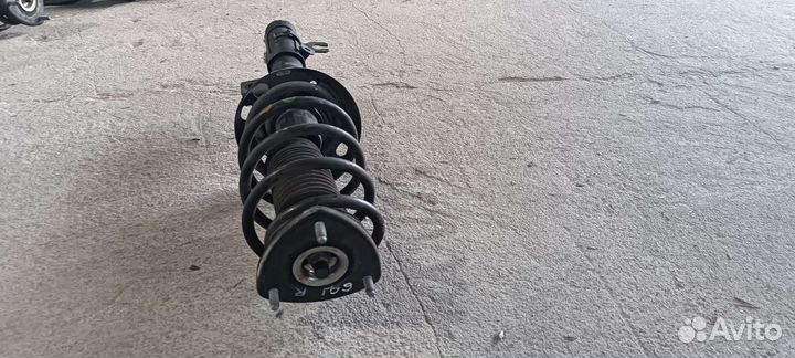 Амортизатор передний правый Mazda 6 gj. Оригинал