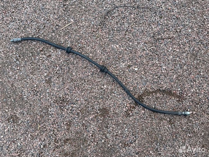BMW X6M F96 Тормозной шланг передний 34328074296