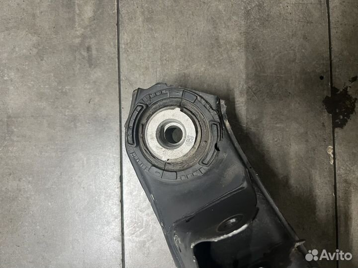 Подрамник (балка) AMG на w205