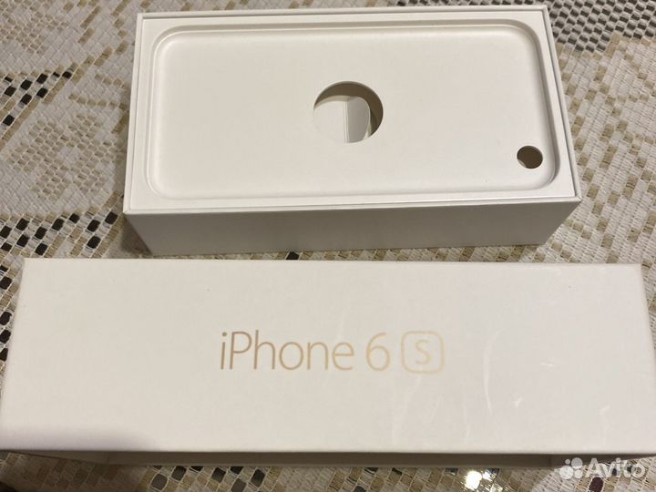 Коробка от iPhone 6s