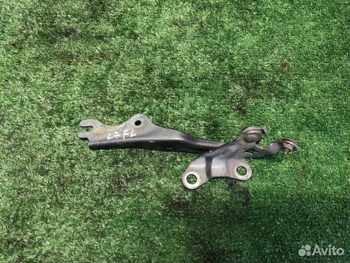 Петля капота левая Mazda 6 (GG) 2006