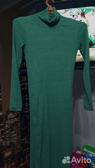 Платья, блузки