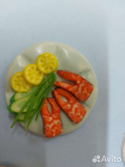 Игрушечная еда для кукол