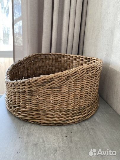 Лежанка для кошки или небольшой собаки