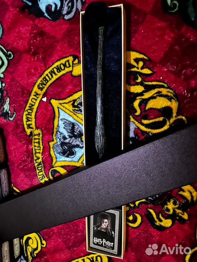 Волшебная палочка Белатрисы Лейнстрейж