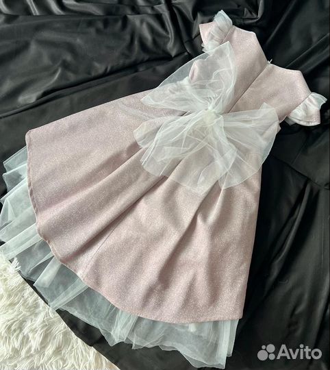 Нарядное платье для девочки